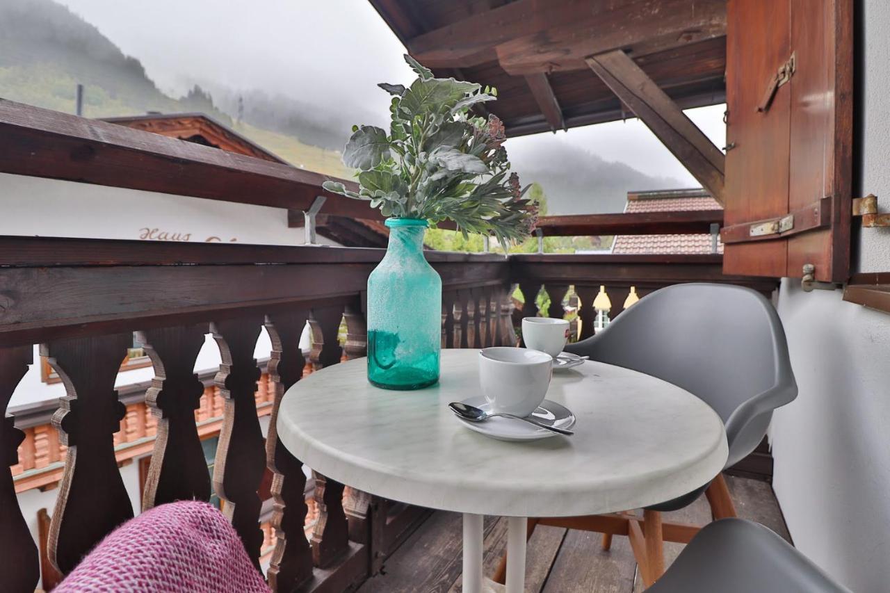 Cafe Schneider Appartments St. Anton am Arlberg Eksteriør bilde